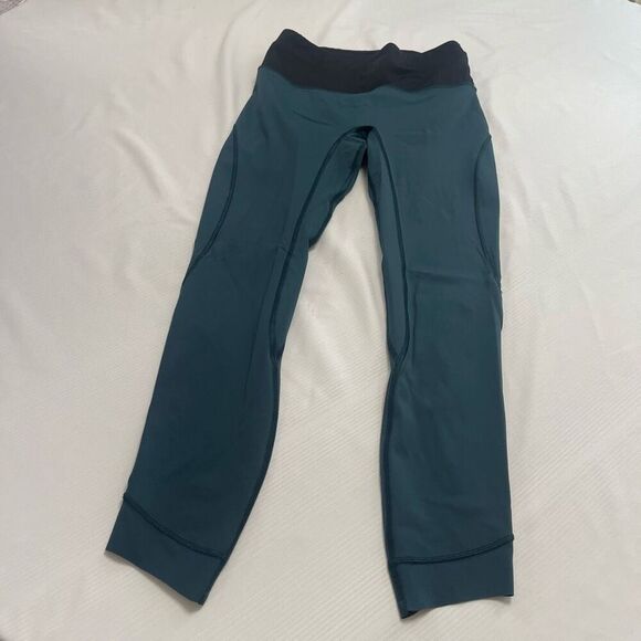 Lululemon Blue Run The Day Submarine 7/8 Tights Leggings Size 6 - Picture 1 of 9